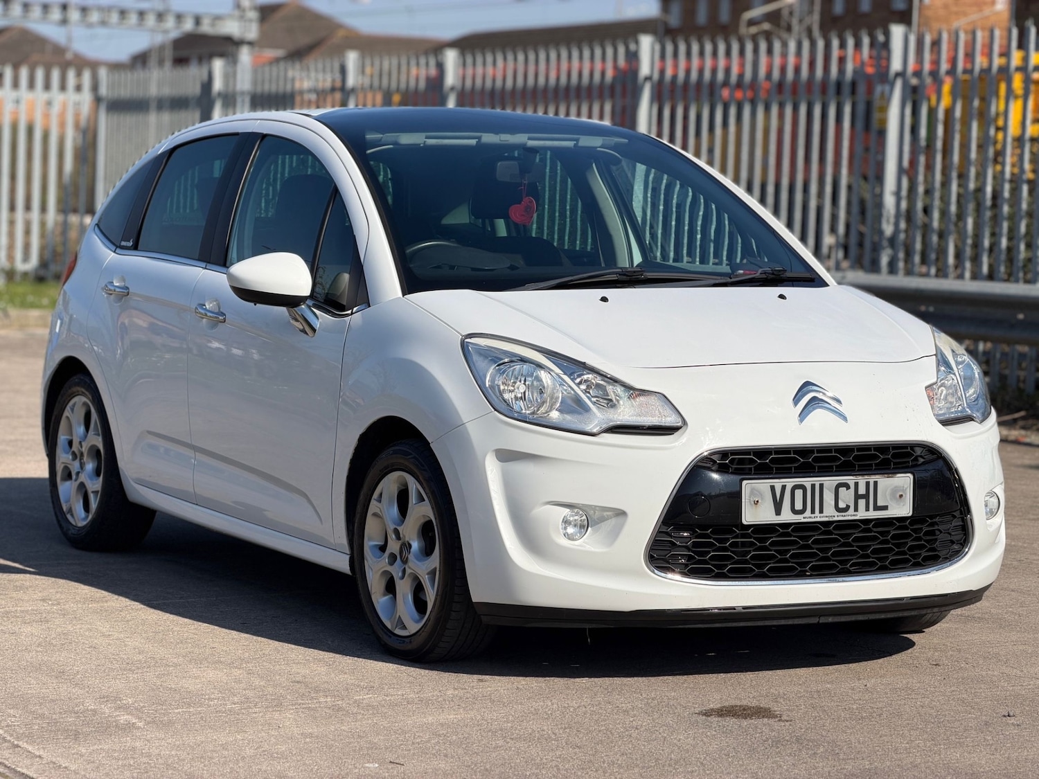 Used Citroen C3 2011 for sale - 77958615: Photo 2