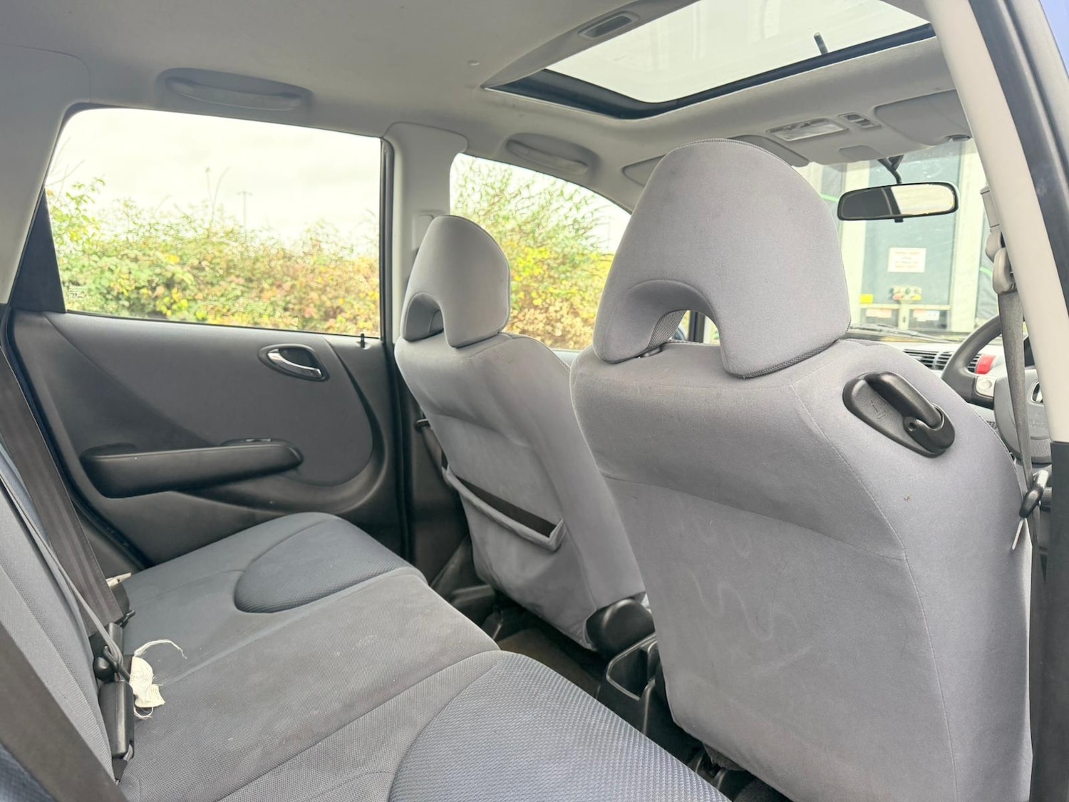 Used Honda Jazz 2004 for sale - 76785289: Photo 12