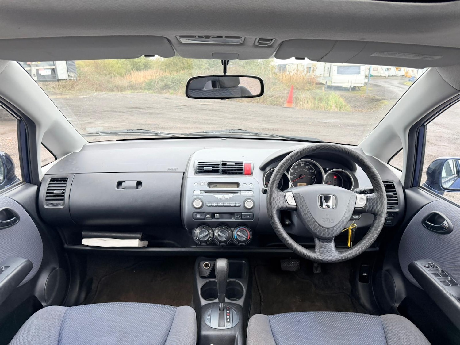 Used Honda Jazz 2004 for sale - 76785289: Photo 13