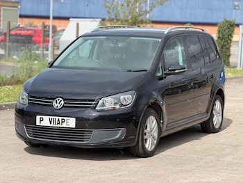 Used Volkswagen Touran 2013 for sale - 78329446: Photo