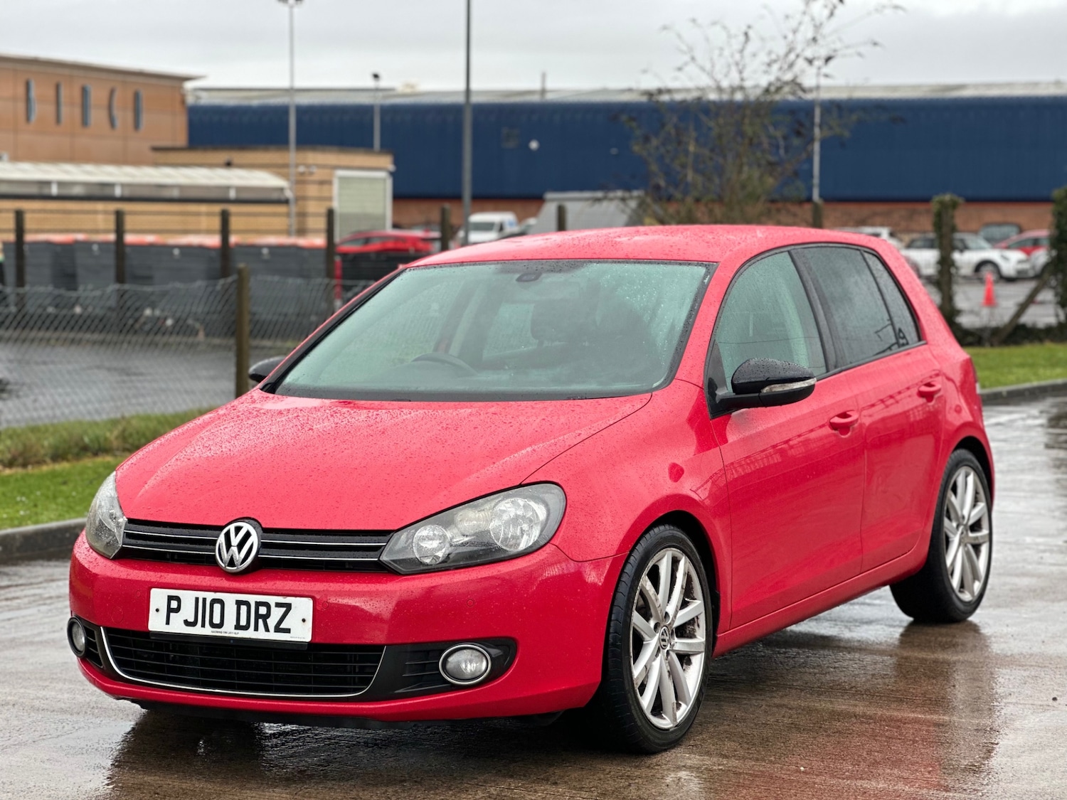 Used Volkswagen Golf 2010 for sale - 77482224: Photo 3