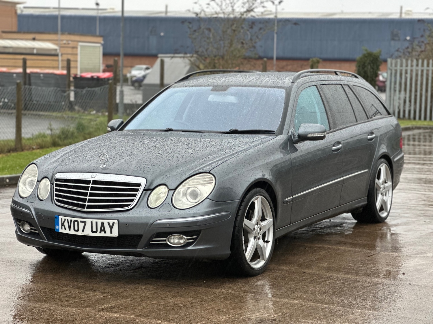 Used Mercedes-Benz E Class 2007 for sale - 77632545: Photo 3