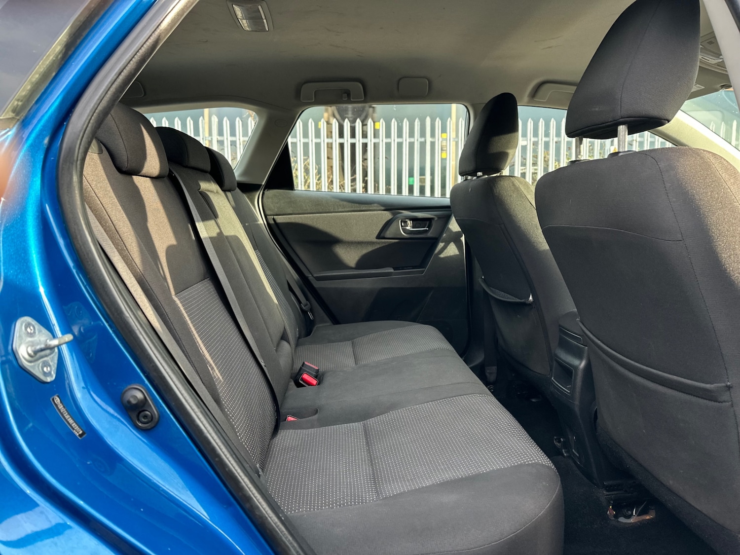 Used Toyota Auris 2014 for sale - 77532335: Photo 13