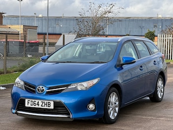 Used Toyota Auris 2014 for sale - 77532335: Photo