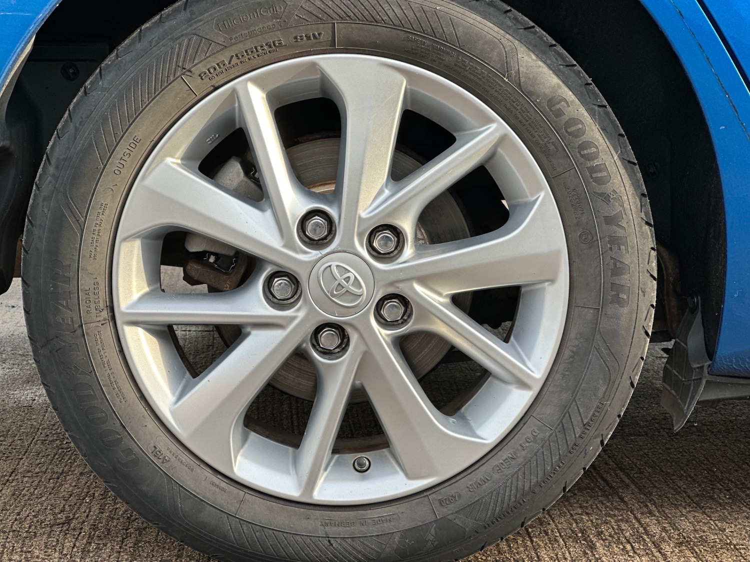 Used Toyota Auris 2014 for sale - 77532335: Photo 8