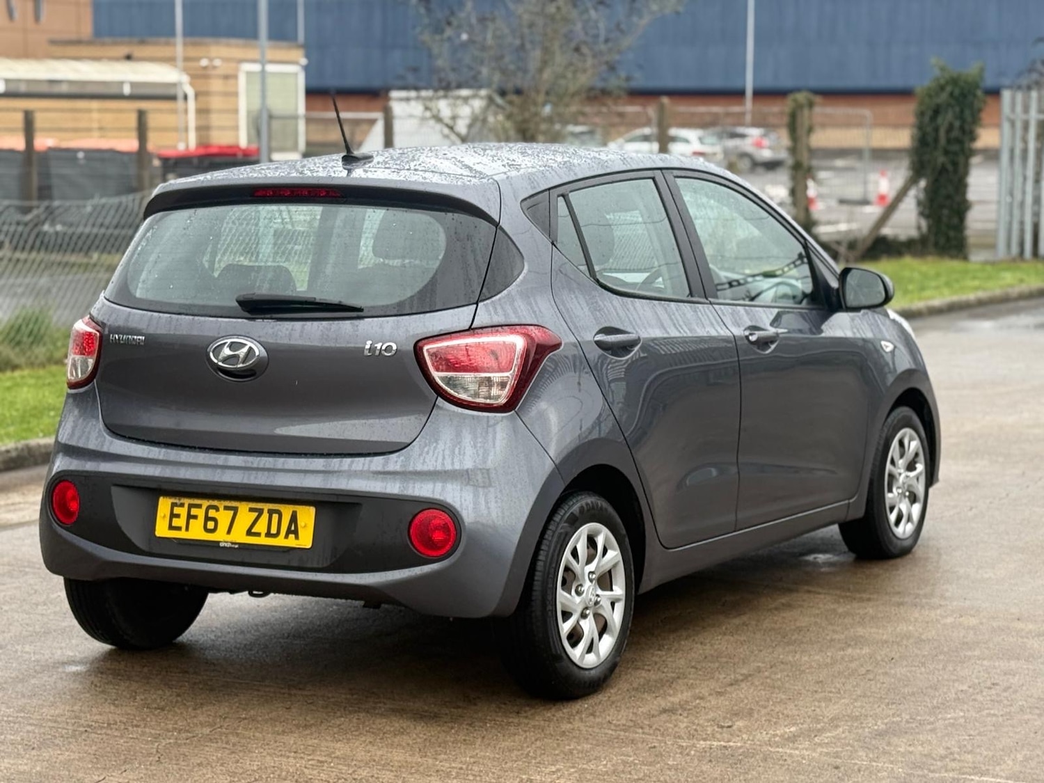 Used Hyundai i10 2018 for sale - 77532332: Photo 9