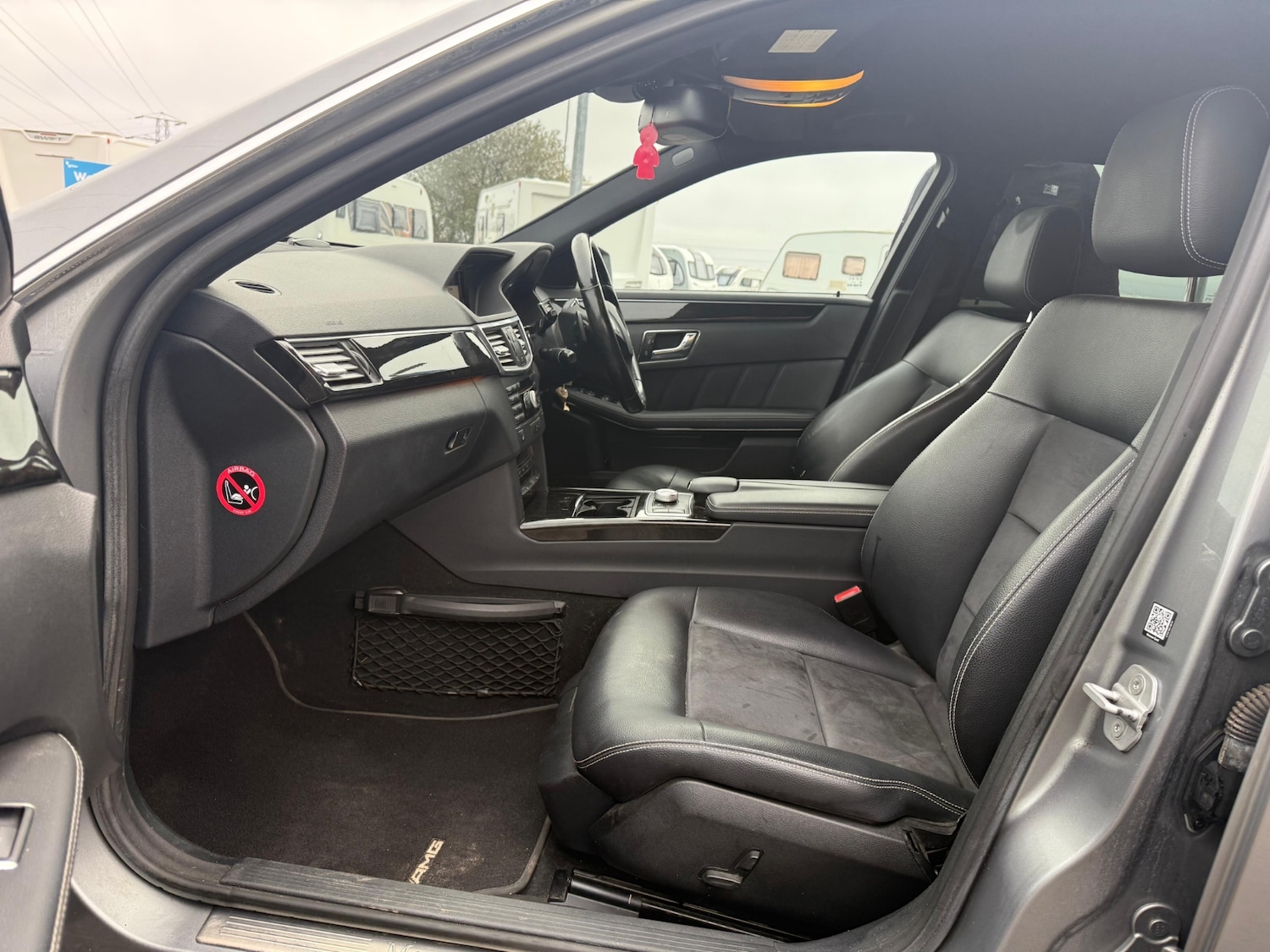 Used Mercedes-Benz E Class 2010 for sale - 76589936: Photo 13