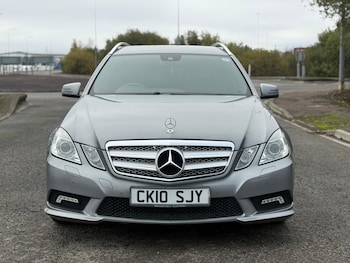 Used Mercedes-Benz E Class 2010 for sale - 76589936: Photo
