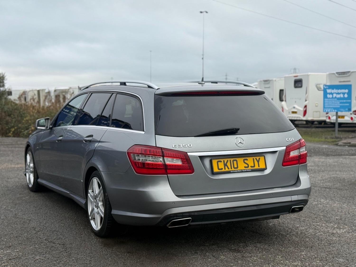 Used Mercedes-Benz E Class 2010 for sale - 76589936: Photo 7