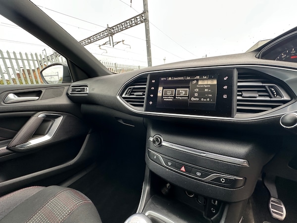 Used Peugeot 308 2016 for sale - 75271718: Photo 9