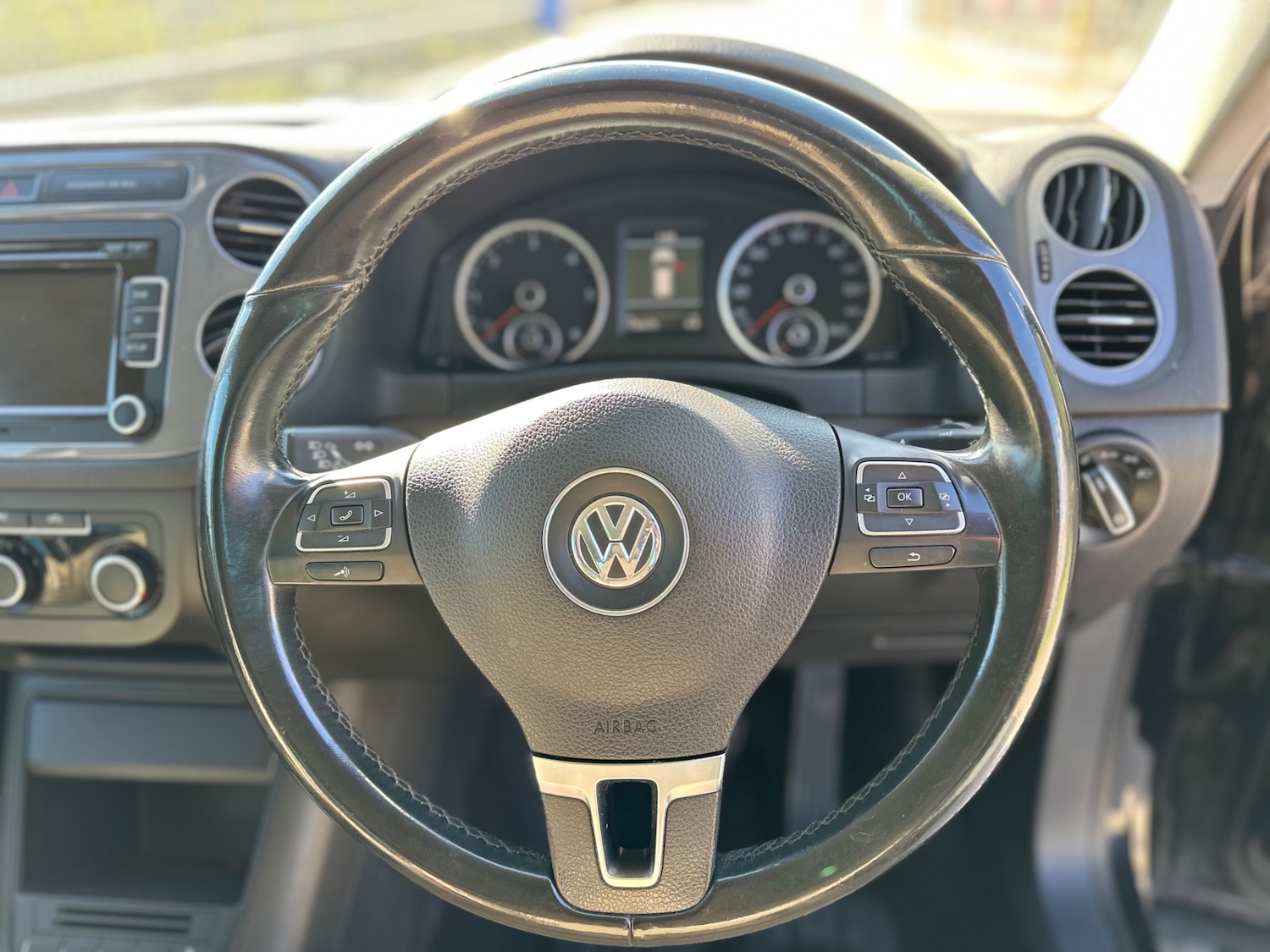 Used Volkswagen Tiguan 2012 for sale - 76178137: Photo 10