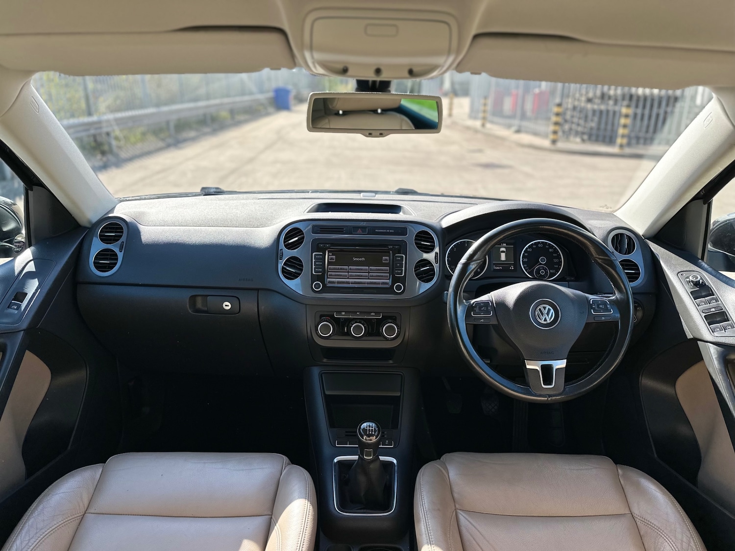 Used Volkswagen Tiguan 2012 for sale - 76178137: Photo 14