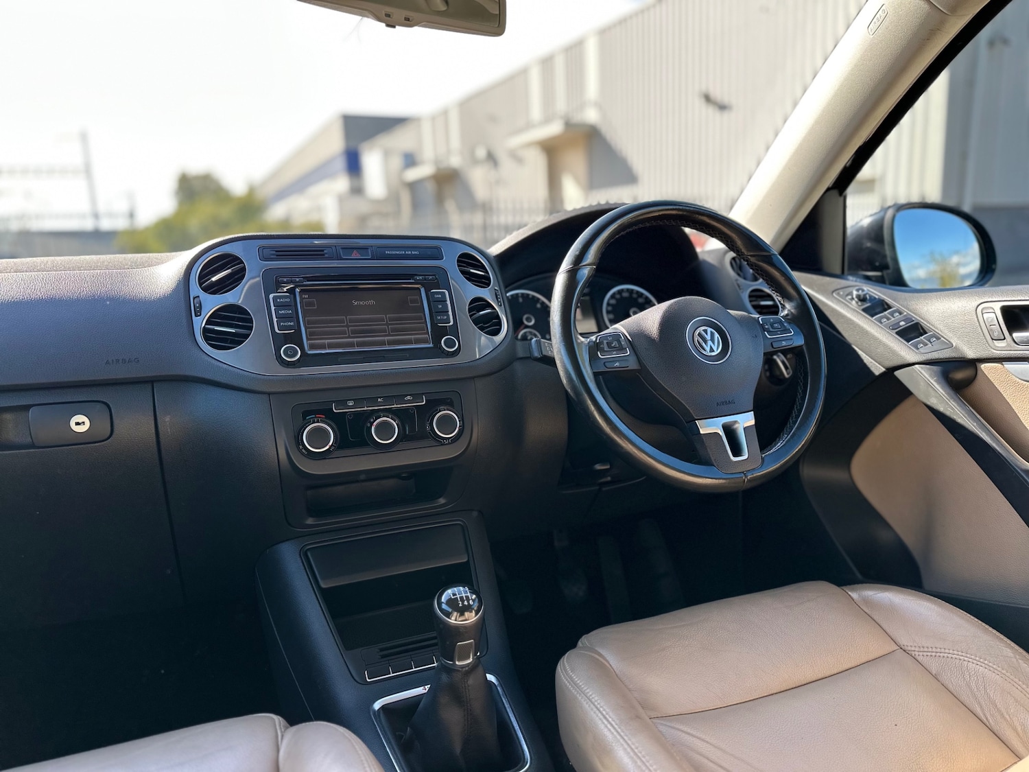 Used Volkswagen Tiguan 2012 for sale - 76178137: Photo 16