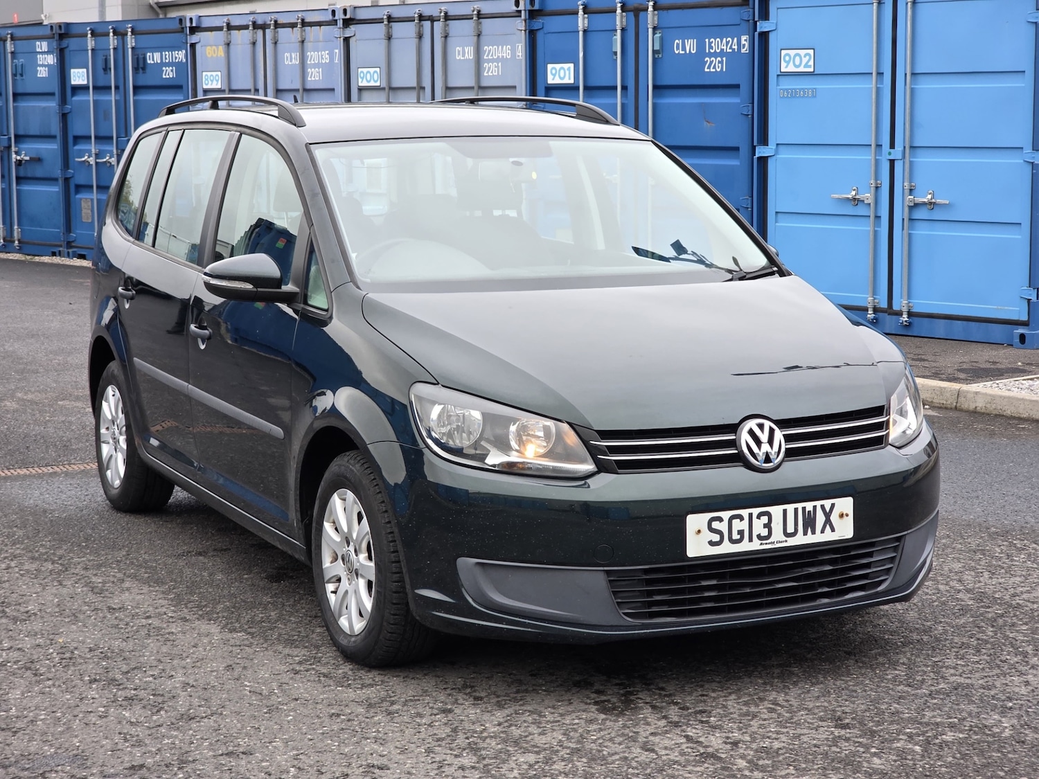Used Volkswagen Touran 2013 for sale - 76504623: Photo 1