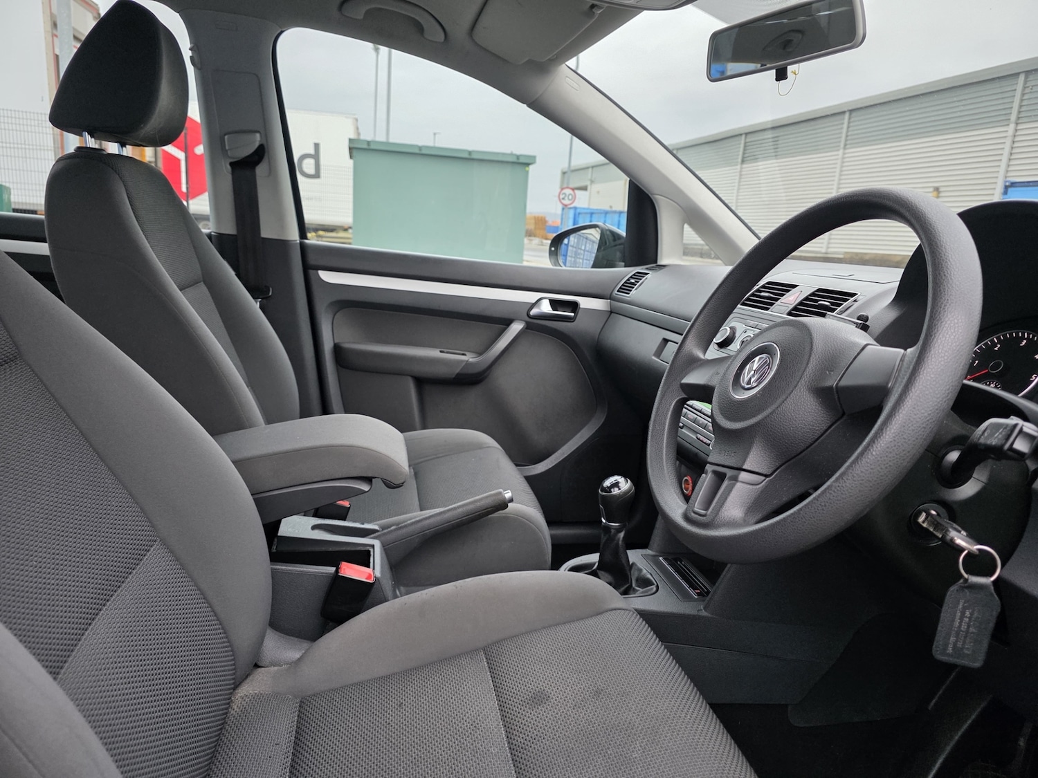 Used Volkswagen Touran 2013 for sale - 76504623: Photo 11