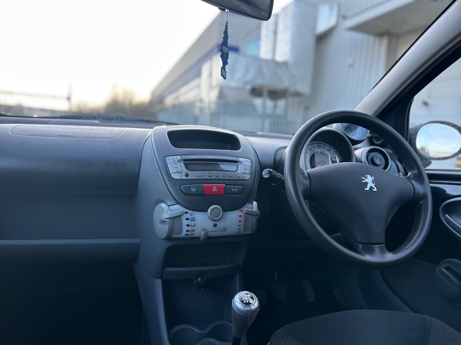 Used Peugeot 107 2009 for sale - 77676878: Photo 14