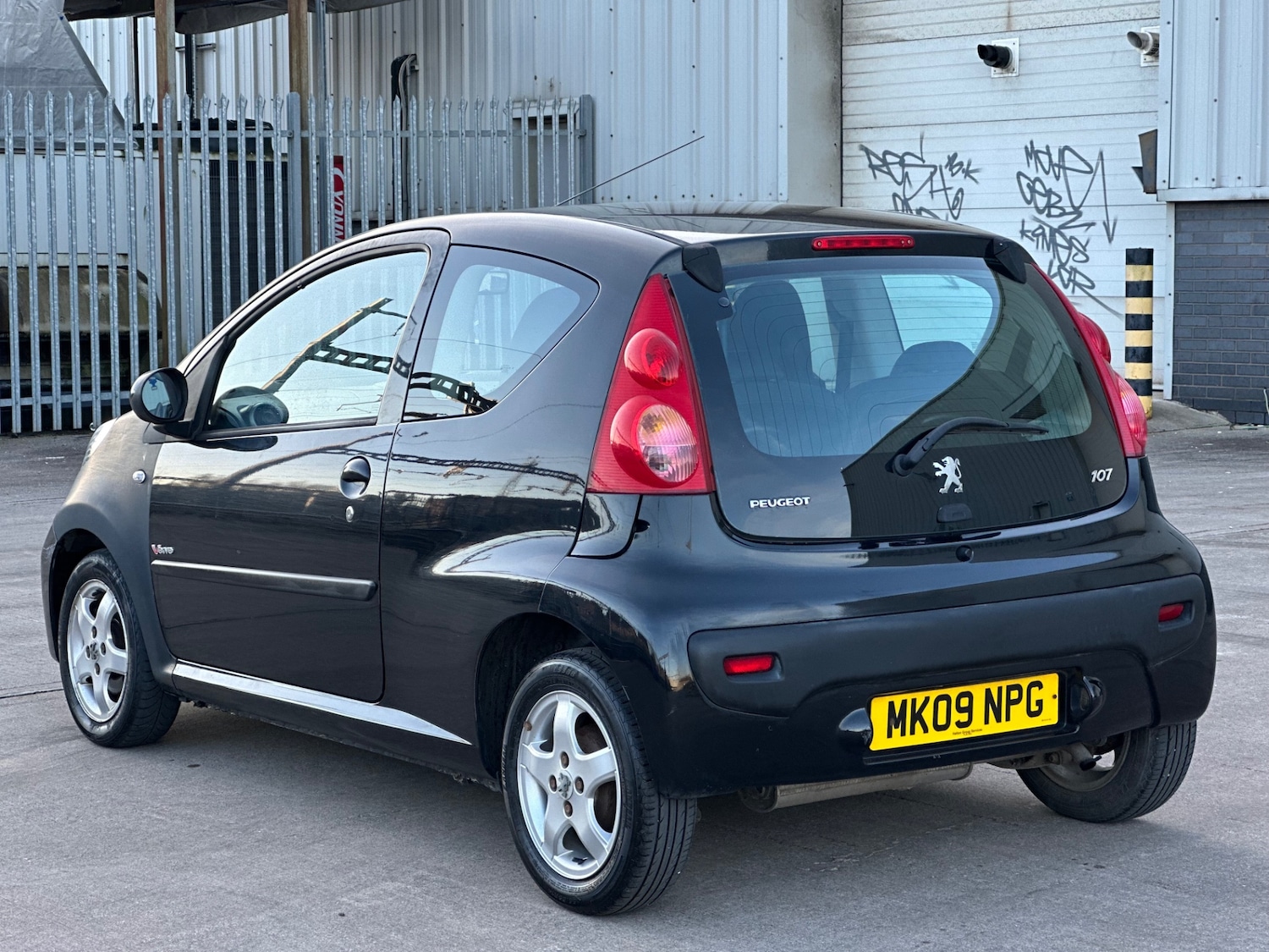 Used Peugeot 107 2009 for sale - 77676878: Photo 4