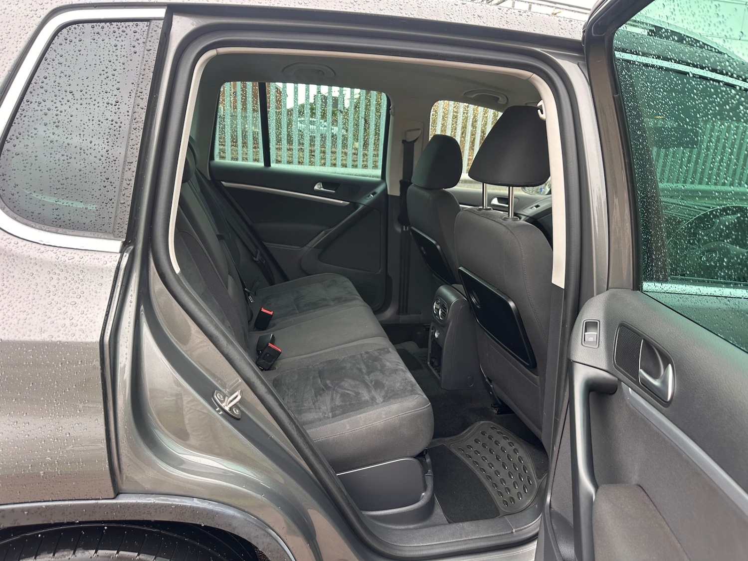 Used Volkswagen Tiguan 2015 for sale - 77482200: Photo 14