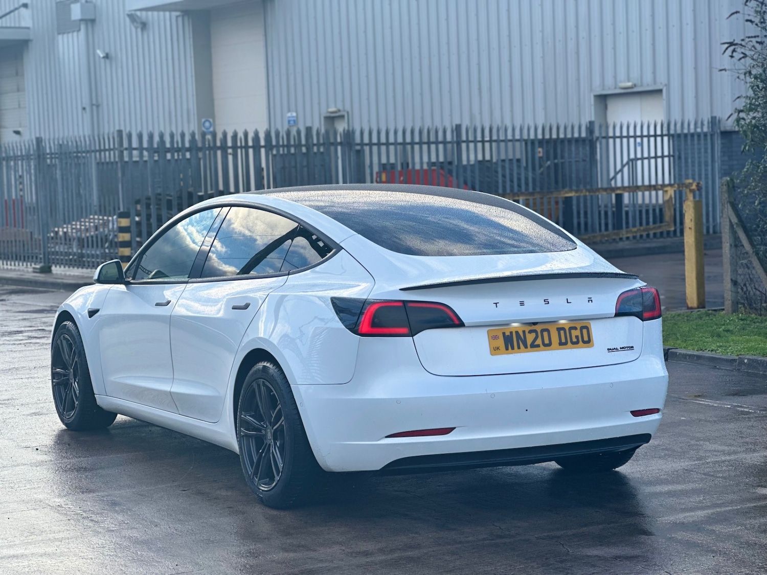 Used Tesla Model 3 2020 for sale - 77364066: Photo 12