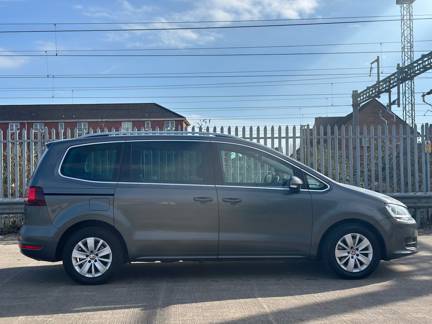 Used Volkswagen Sharan 2016 for sale - 77781573: Photo 11