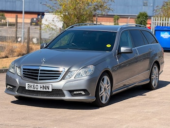 Used Mercedes-Benz E Class 2010 for sale - 79503196: Photo