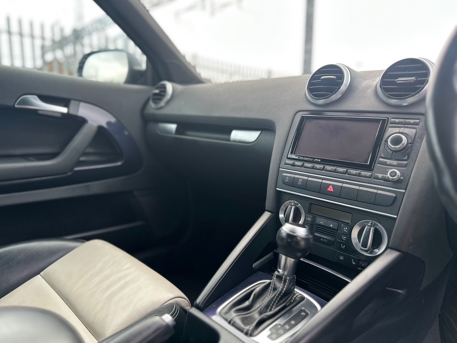 Used Audi A3 2011 for sale - 77482228: Photo 13