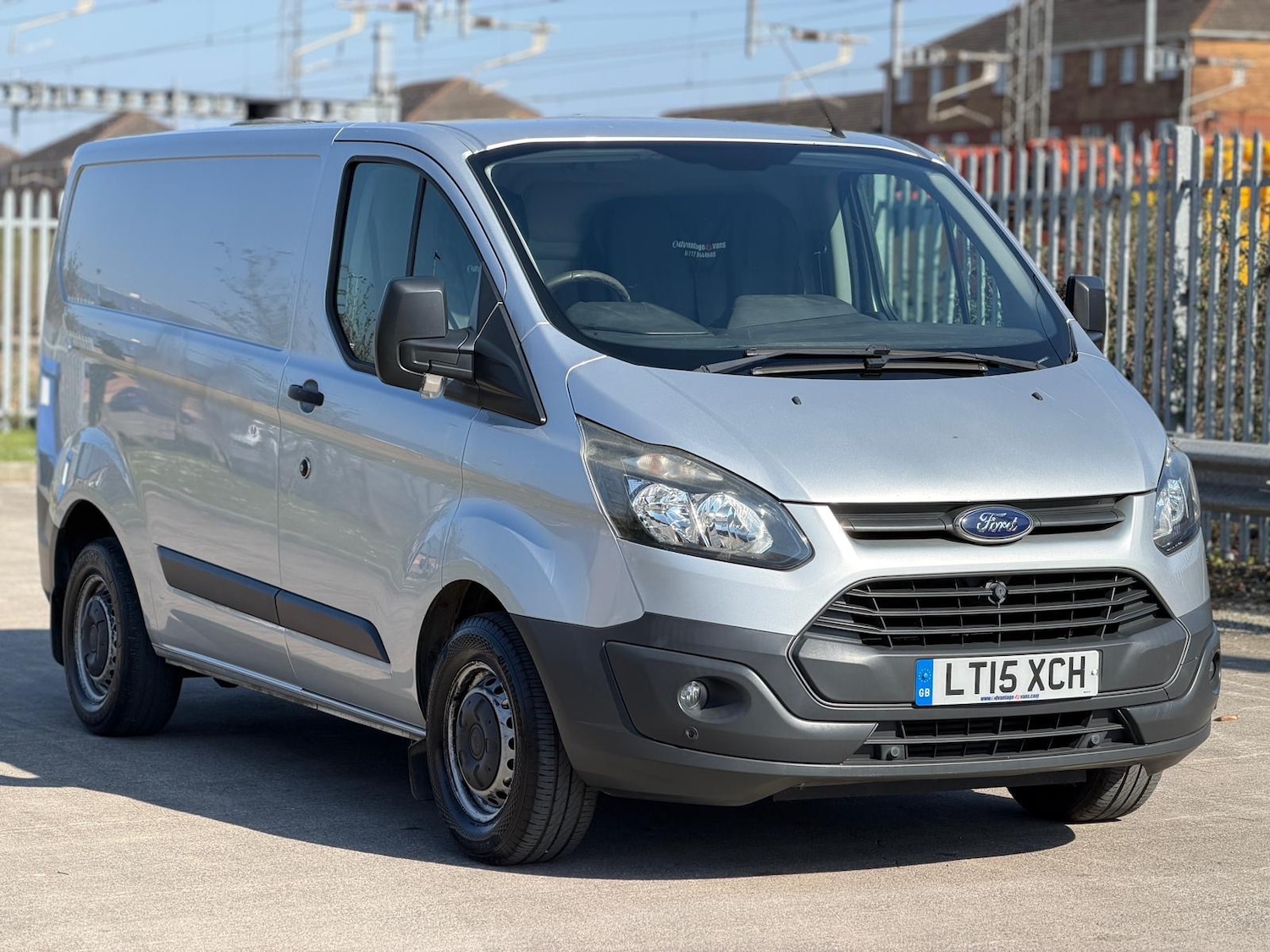 Used Ford Transit Custom 2015 for sale - 77958613: Photo 2
