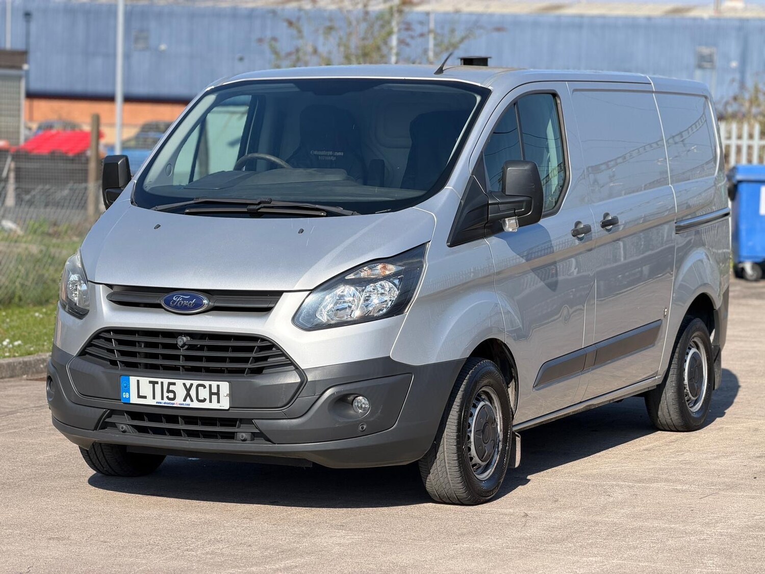 Used Ford Transit Custom 2015 for sale - 77958613: Photo 4