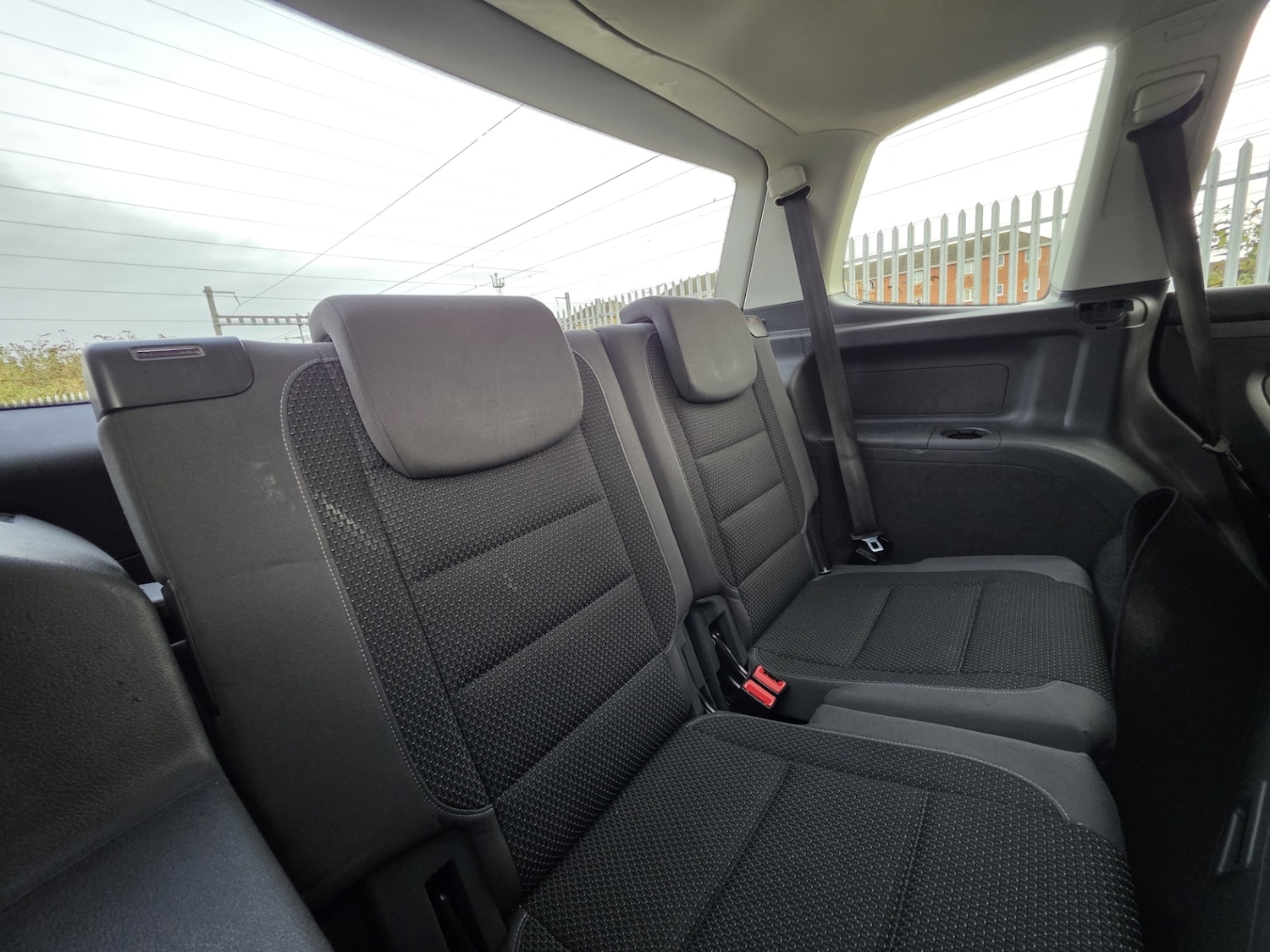 Used Volkswagen Touran 2014 for sale - 76504607: Photo 25