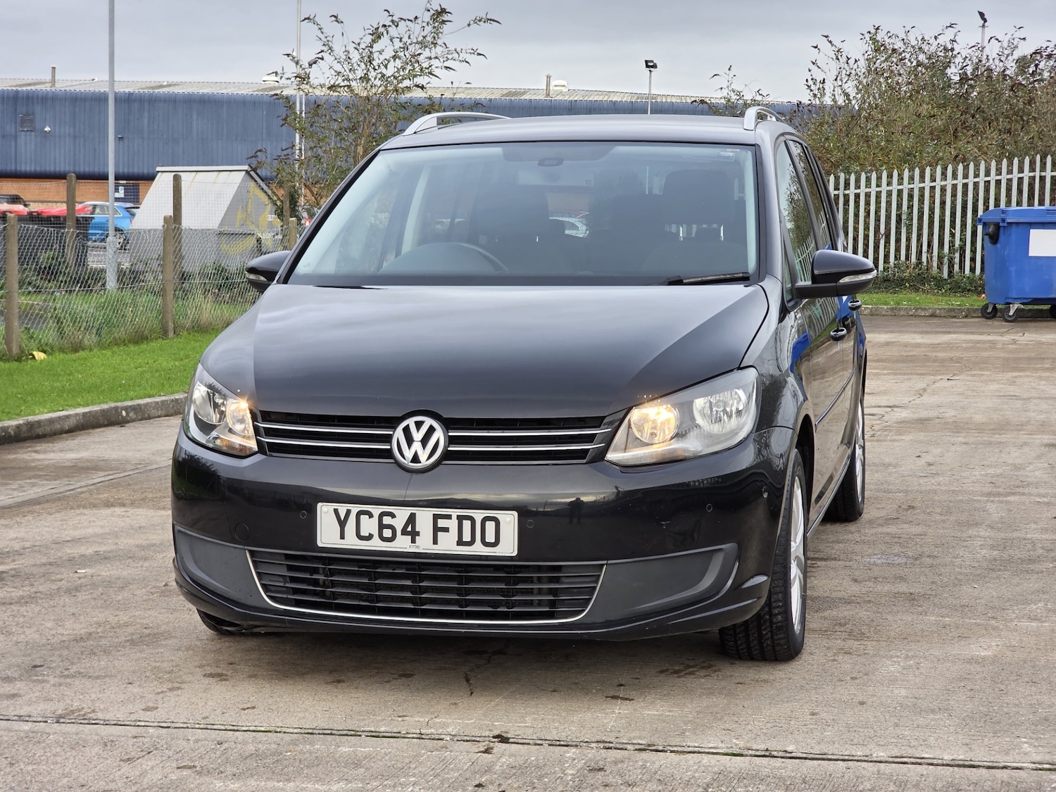Used Volkswagen Touran 2014 for sale - 76504607: Photo 8