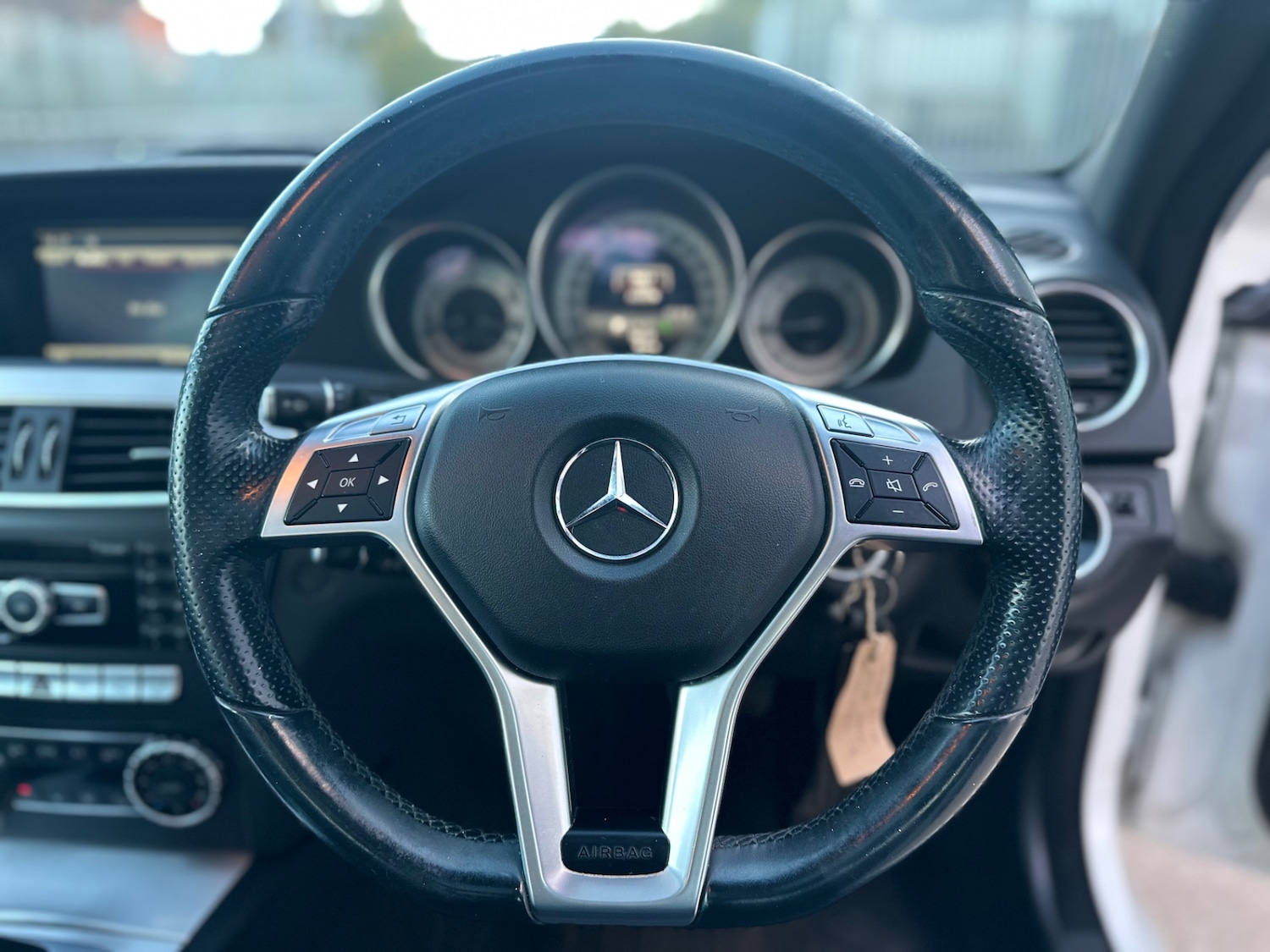 Used Mercedes-Benz C Class 2014 for sale - 76785317: Photo 18