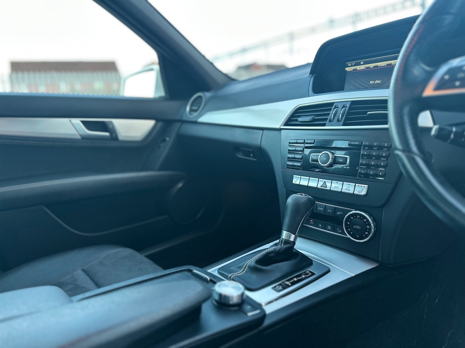 Used Mercedes-Benz C Class 2014 for sale - 76785317: Photo 20