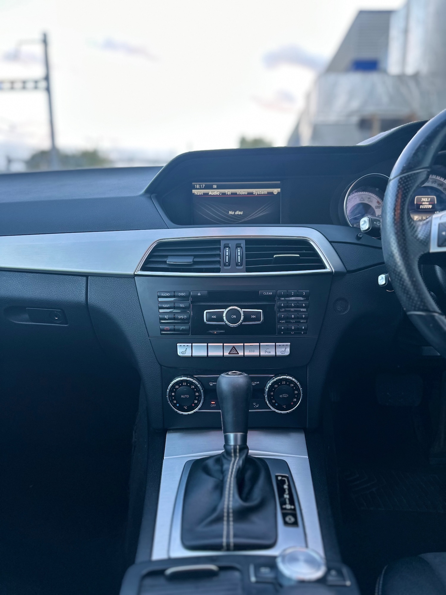 Used Mercedes-Benz C Class 2014 for sale - 76785317: Photo 23