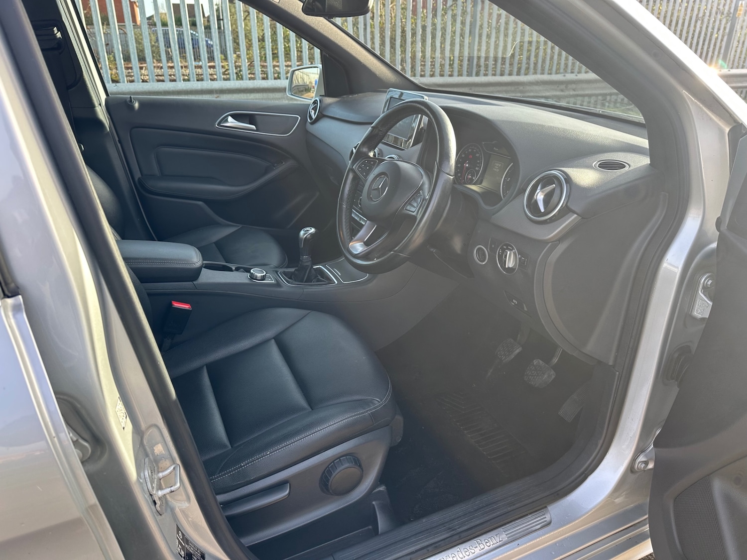 Used Mercedes-Benz B Class 2015 for sale - 76585618: Photo 13