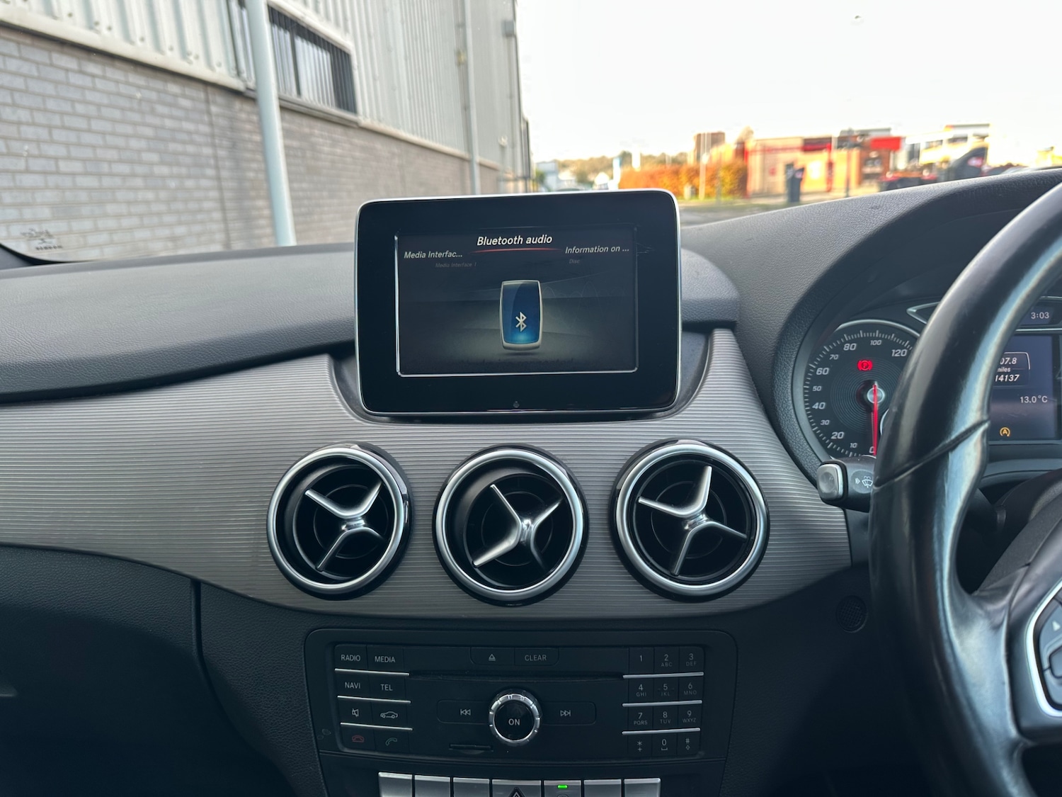 Used Mercedes-Benz B Class 2015 for sale - 76585618: Photo 14