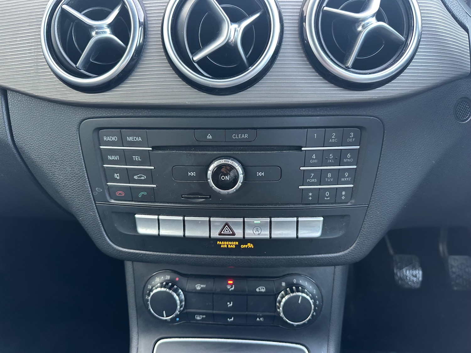 Used Mercedes-Benz B Class 2015 for sale - 76585618: Photo 15