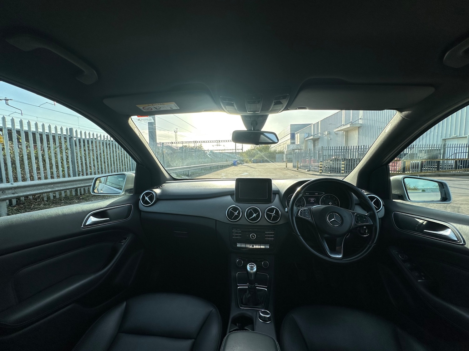 Used Mercedes-Benz B Class 2015 for sale - 76585618: Photo 16