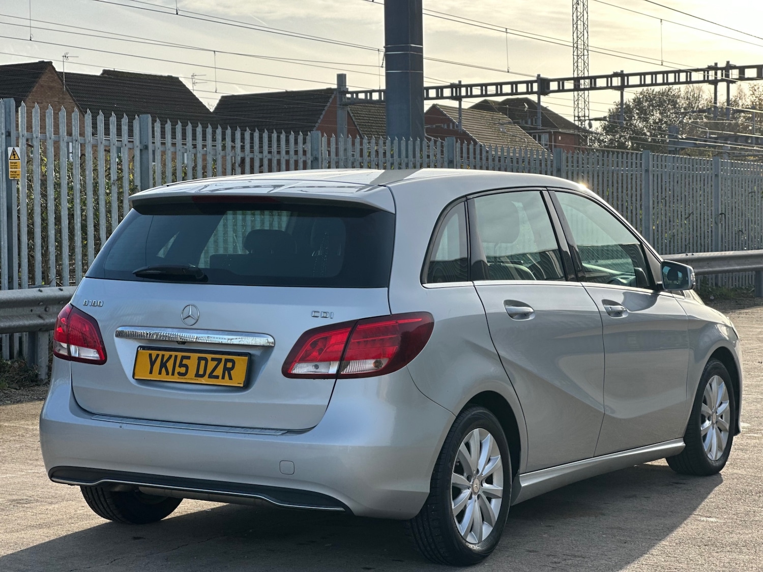 Used Mercedes-Benz B Class 2015 for sale - 76585618: Photo 7