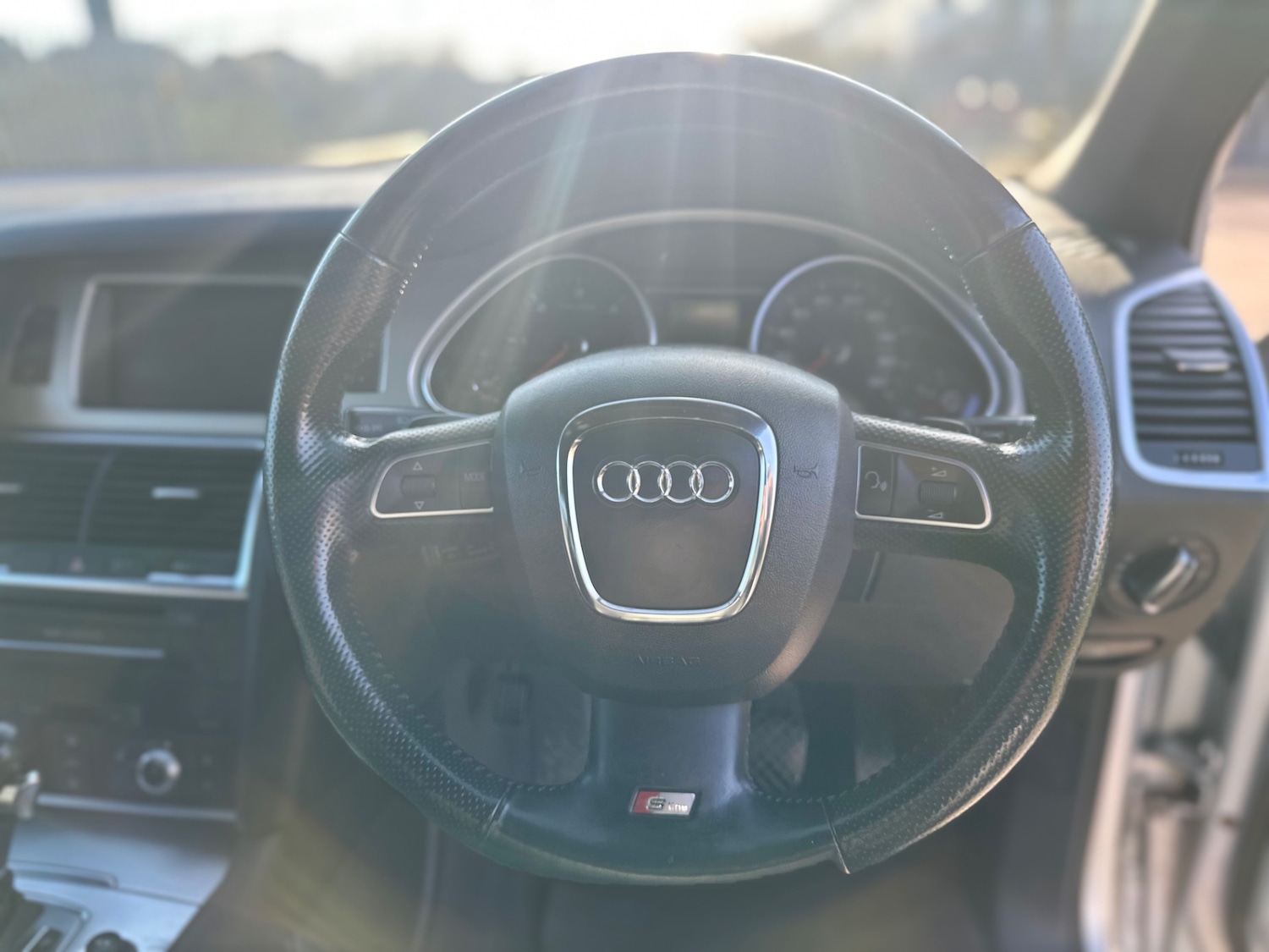 Used Audi Q7 2011 for sale - 77678741: Photo 11