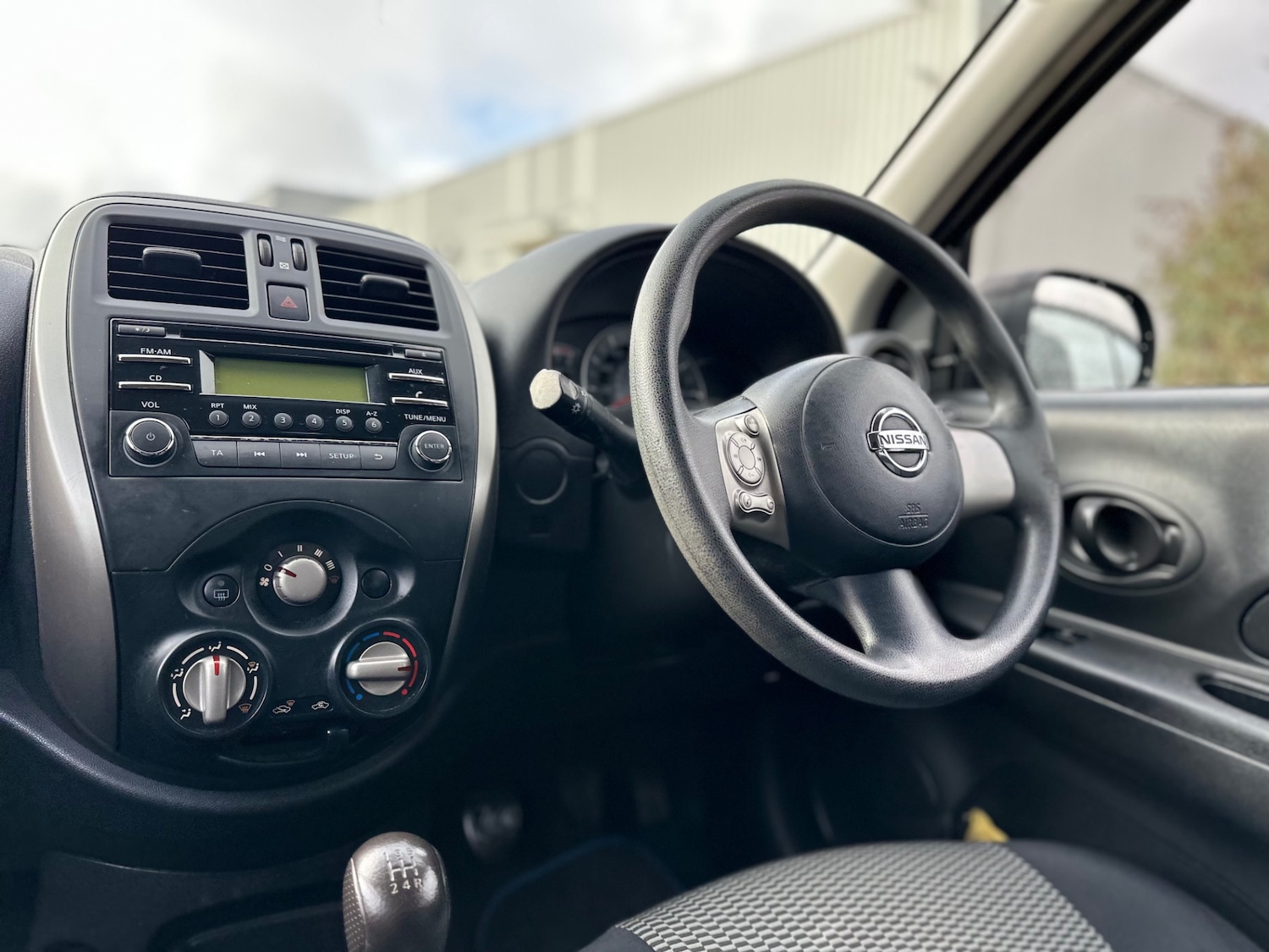 Used Nissan Micra 2015 for sale - 77558690: Photo 15