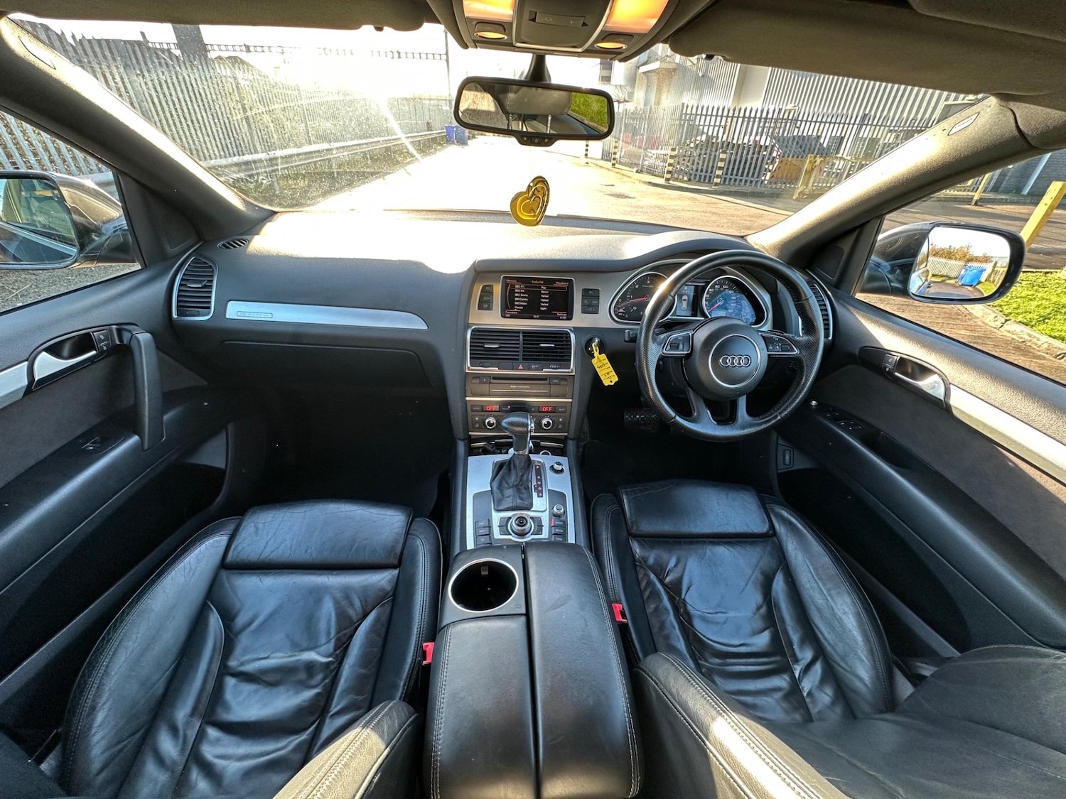 Used Audi Q7 2012 for sale - 76799433: Photo 13