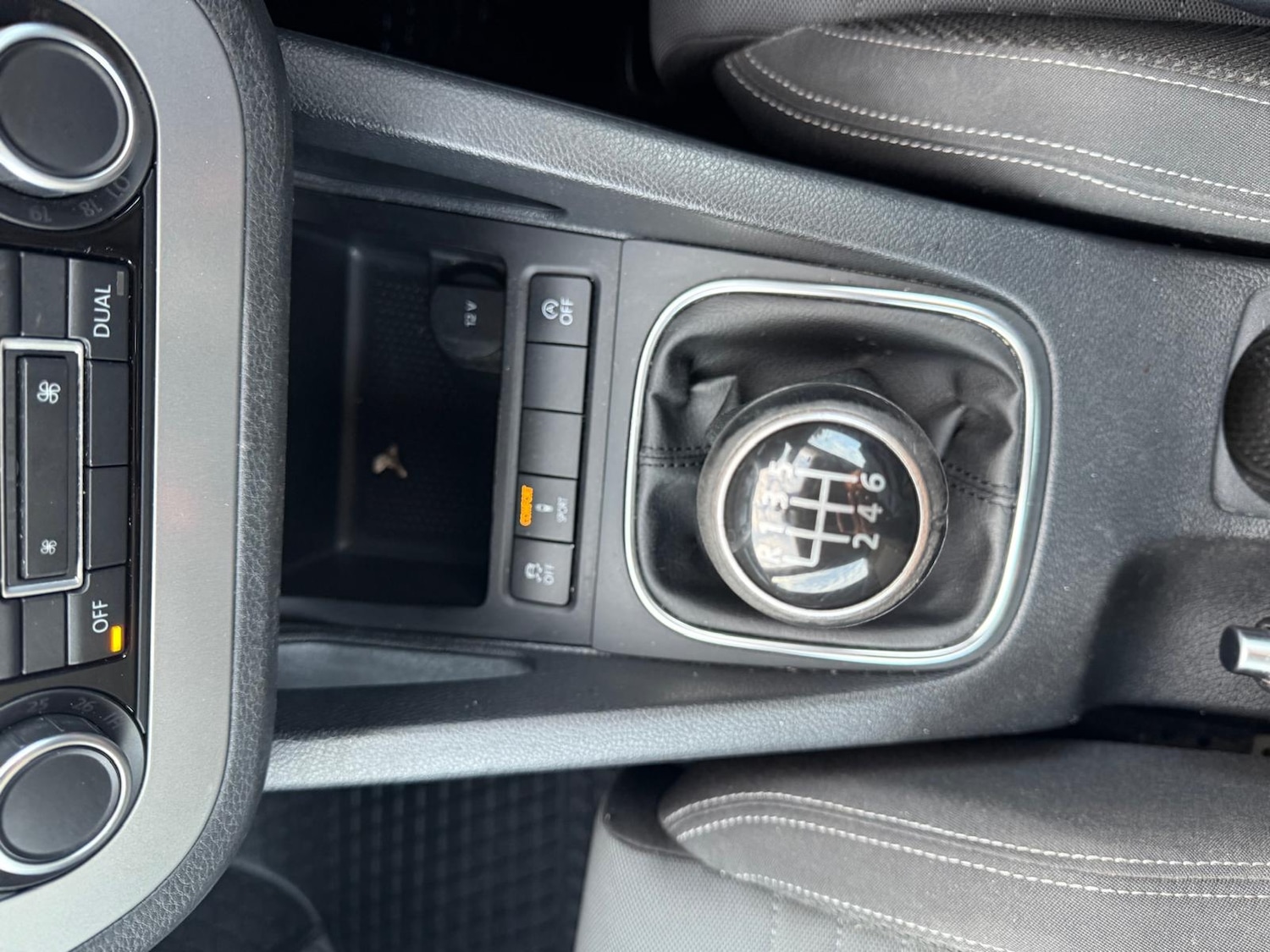 Used Volkswagen Scirocco 2011 for sale - 77046444: Photo 22