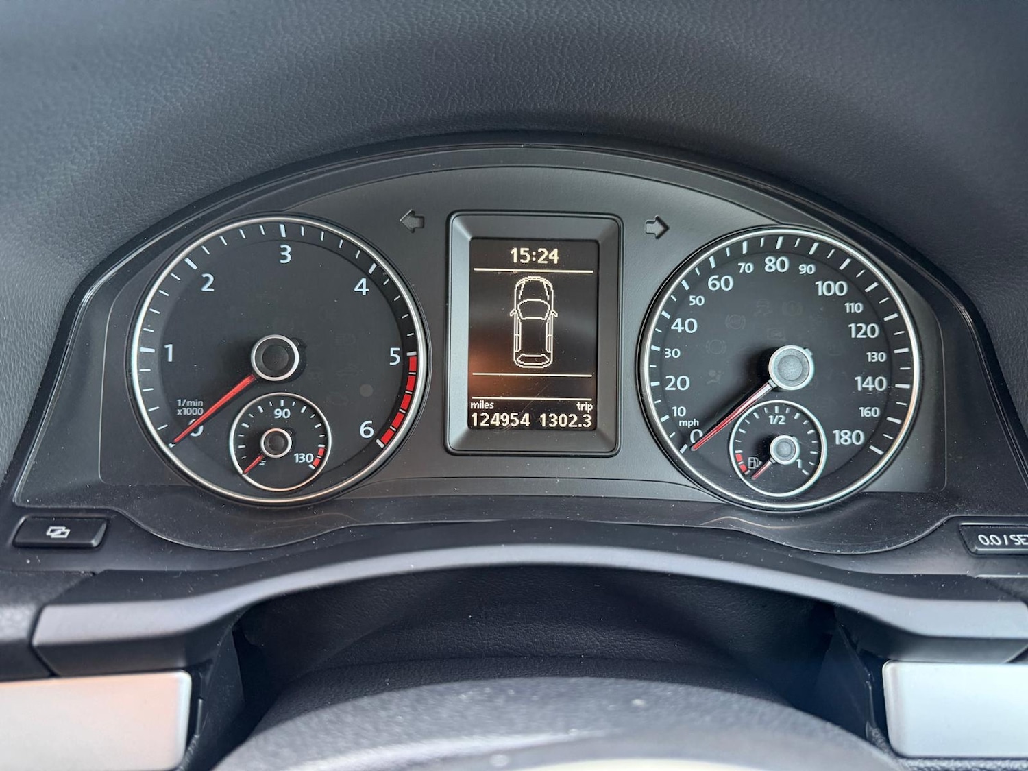 Used Volkswagen Scirocco 2011 for sale - 77046444: Photo 25