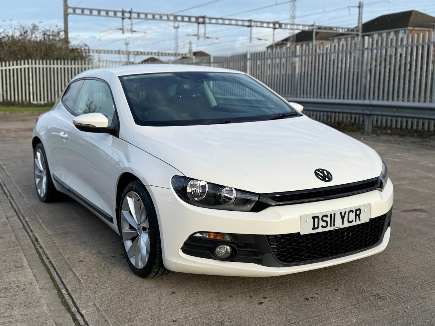Used Volkswagen Scirocco 2011 for sale - 77046444: Photo 3