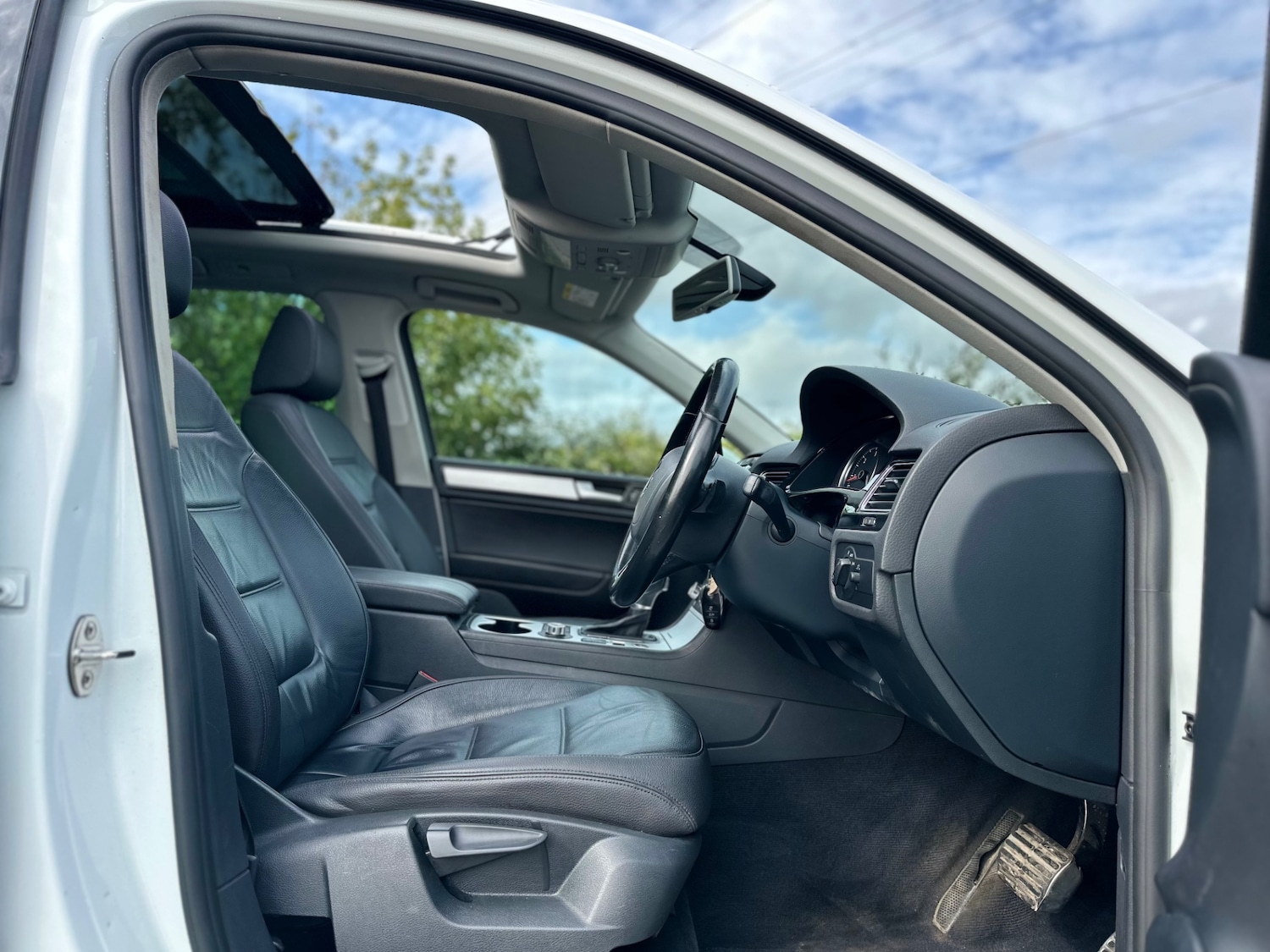 Used Volkswagen Touareg 2014 for sale - 76178151: Photo 11