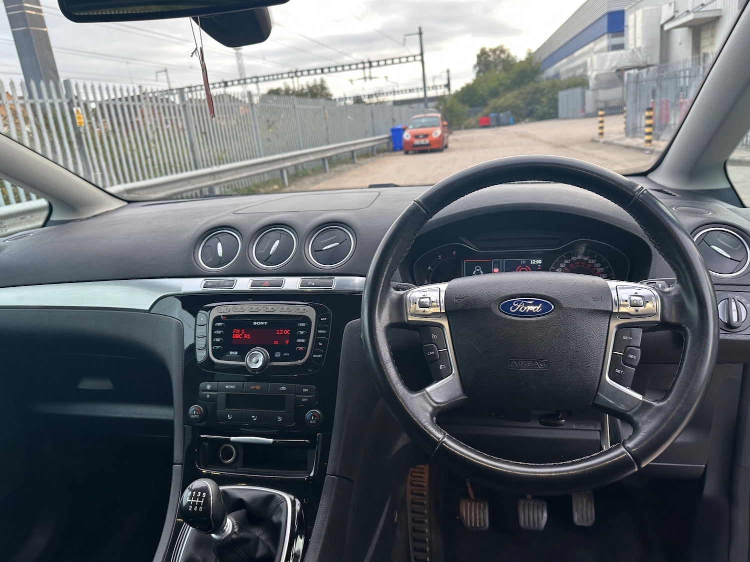 Used Ford S-Max 2012 for sale - 76113038: Photo 21