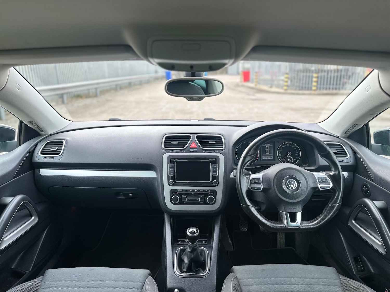 Used Volkswagen Scirocco 2011 for sale - 77712831: Photo 15