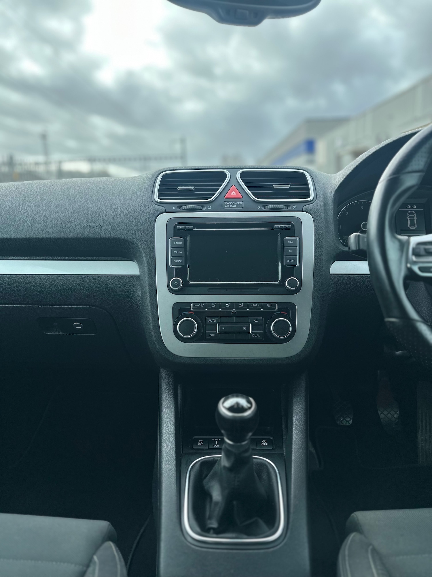 Used Volkswagen Scirocco 2011 for sale - 77712831: Photo 16