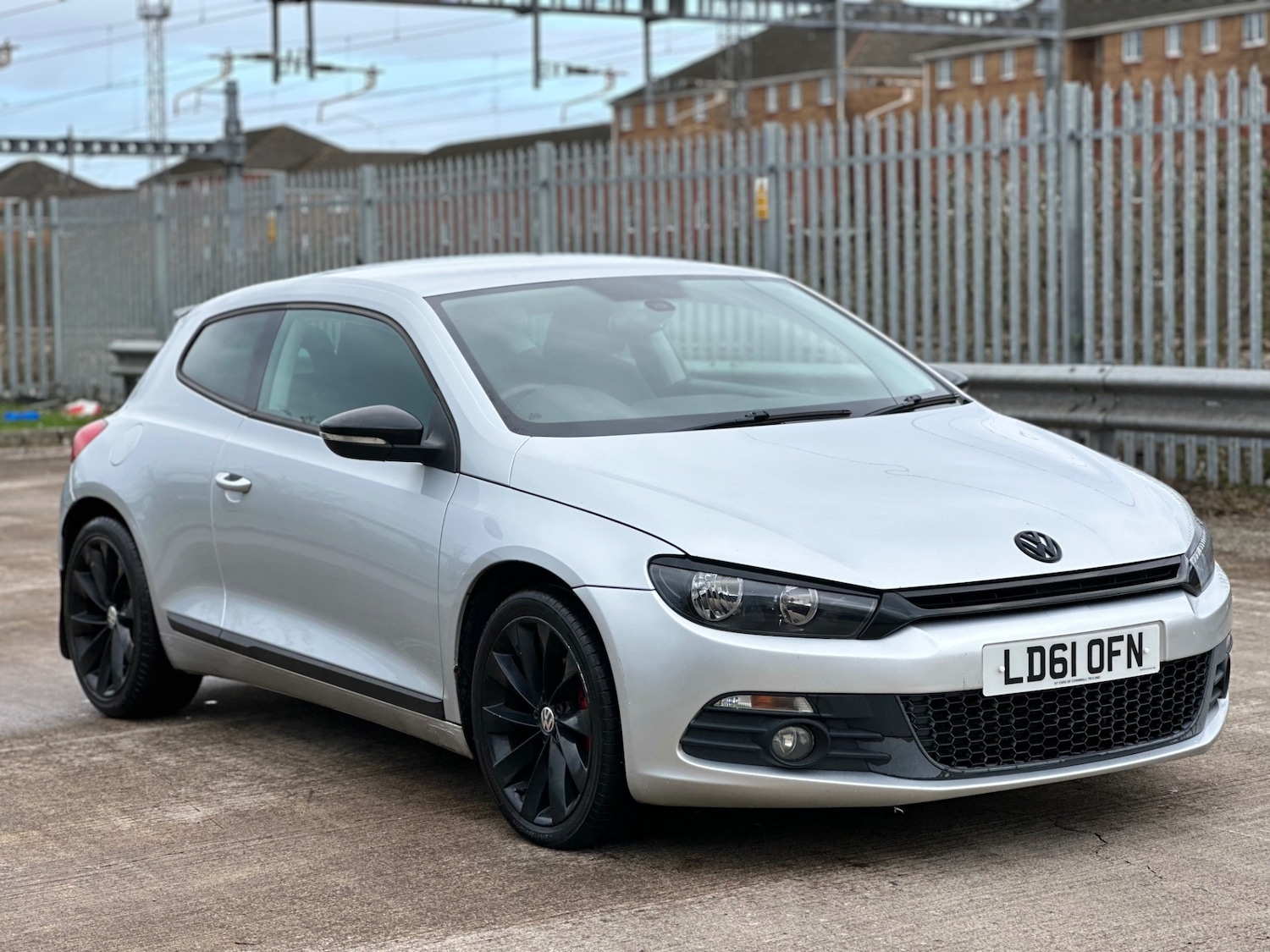 Used Volkswagen Scirocco 2011 for sale - 77712831: Photo 2