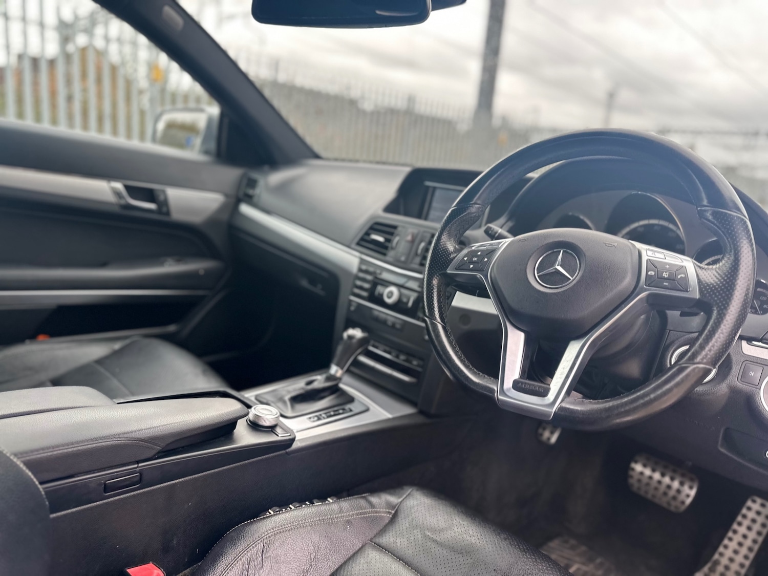 Used Mercedes-Benz E Class 2012 for sale - 77678891: Photo 11